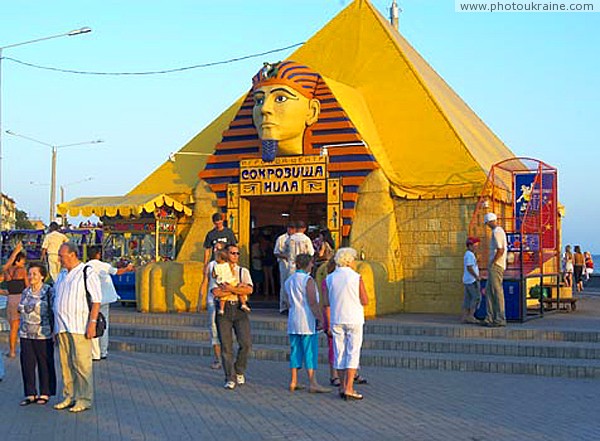 Berdiansk. Treasures of Nile on Azov Sea beach Zaporizhzhia Region Ukraine photos