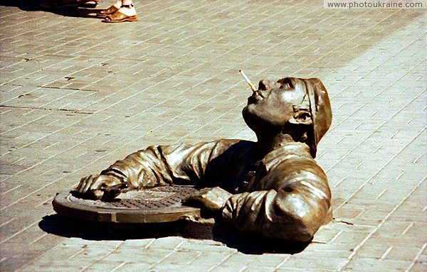 Berdiansk. Monument to Mikhail plumber Zaporizhzhia Region Ukraine photos