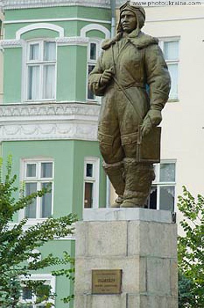 Berdiansk. Monument to Polina Osypenko Zaporizhzhia Region Ukraine photos