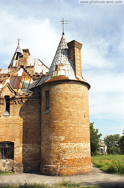 Vasylivka. Round tower house hunting estates Zaporizhzhia Region Ukraine photos