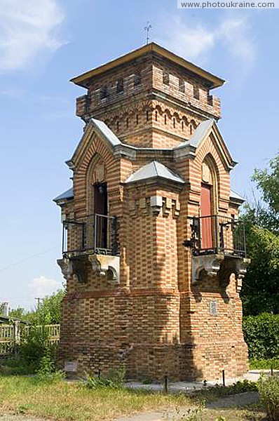 Vasylivka. Square lookout tower estates Popov Zaporizhzhia Region Ukraine photos