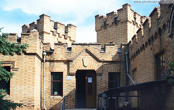 Vasylivka. Museum in northern wing of estate Popov Zaporizhzhia Region Ukraine photos