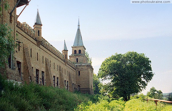 Vasylivka. Western wall of estate Popov Zaporizhzhia Region Ukraine photos