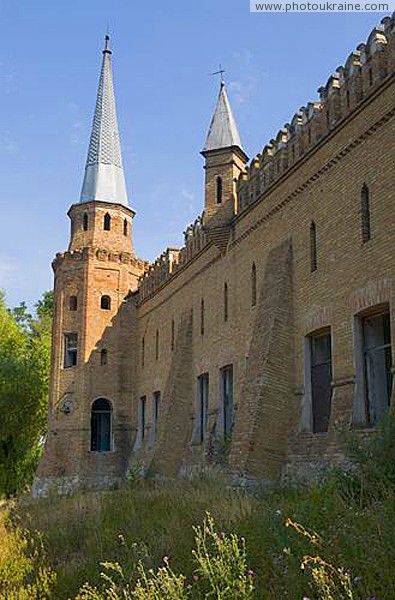 Vasylivka. Behind wall were stables of estate Zaporizhzhia Region Ukraine photos