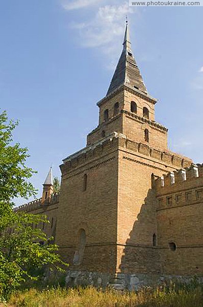 Vasylivka. Main tower of western fence of estate Zaporizhzhia Region Ukraine photos