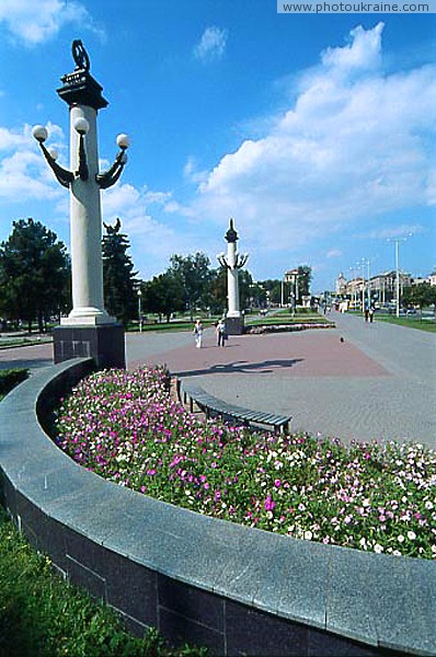 Zaporizhzhia. Entrance to park at prospect Lenin Zaporizhzhia Region Ukraine photos