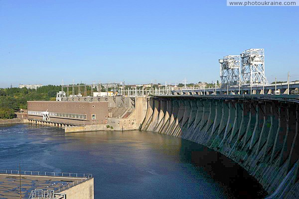 Zaporizhzhia. Transport layer of dam Dniproges Zaporizhzhia Region Ukraine photos