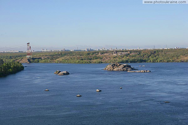 Zaporizhzhia. Oak Island, rocks Average, Twins Zaporizhzhia Region Ukraine photos