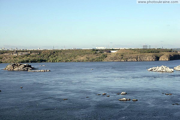 Zaporizhzhia. Island Oak and Sloping Zaporizhzhia Region Ukraine photos