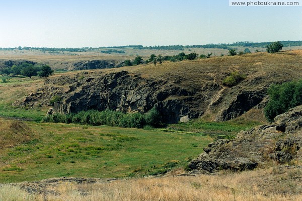 Mykolaivka. Granite meander river Berda Zaporizhzhia Region Ukraine photos
