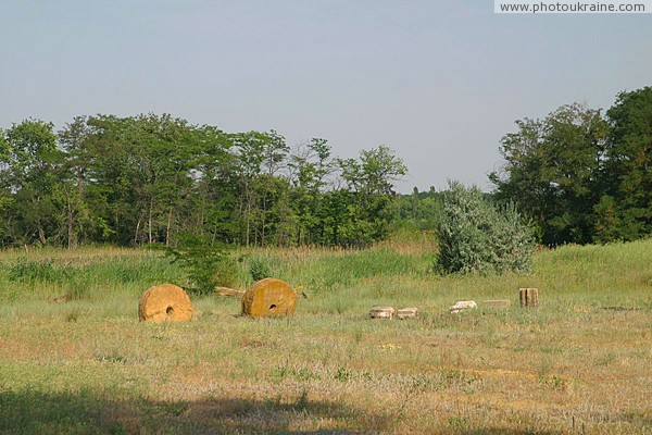 Terpinnia. Open-air exhibition Zaporizhzhia Region Ukraine photos