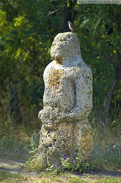 Terpinnia. Polovtsian woman and bird Zaporizhzhia Region Ukraine photos