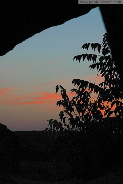 Terpinnia. View from grotto on steppe sunset Zaporizhzhia Region Ukraine photos