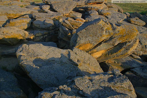 Terpinnia. Chopped Shell Stone Grave Zaporizhzhia Region Ukraine photos