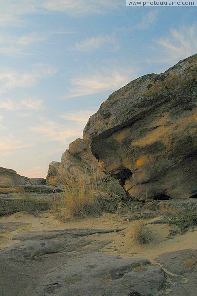 Terpinnia. Sandstone, sand, sandstone... Zaporizhzhia Region Ukraine photos