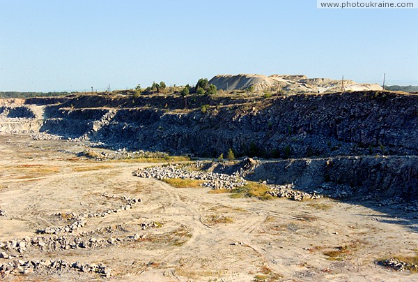 Trudove. Lined bottom of granite quarry Zaporizhzhia Region Ukraine photos