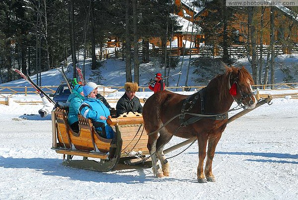 Bukovel. Resort winter guided taxi Ivano-Frankivsk Region Ukraine photos