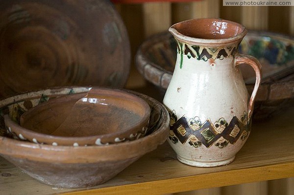 Verkhovyna. Regional Museum of the Hutsul region - dishes Ivano-Frankivsk Region Ukraine photos