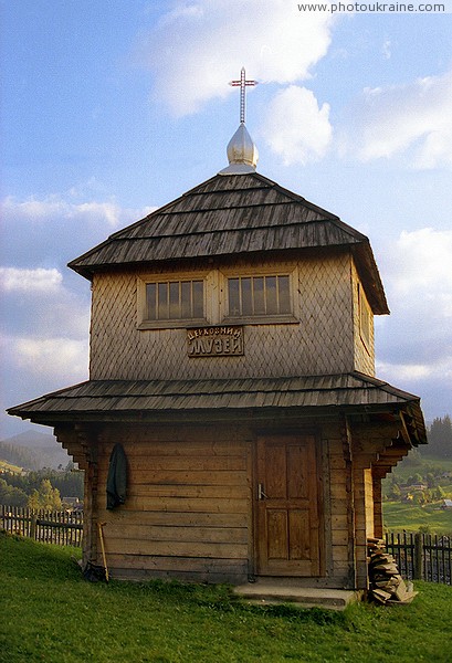 Vorokhta. Bell tower of the Church of Peter and Paul Ivano-Frankivsk Region Ukraine photos