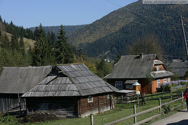 Vorokhta. Settlement Ivano-Frankivsk Region Ukraine photos