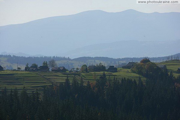 Vorokhta. Village peasant plots Ivano-Frankivsk Region Ukraine photos