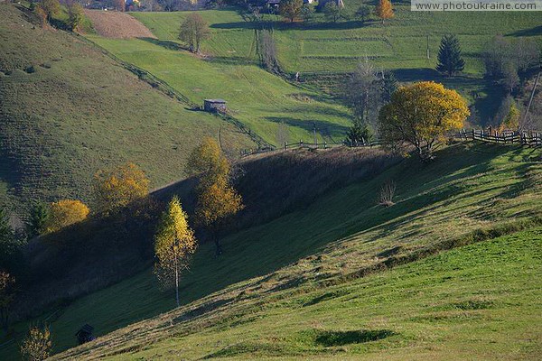 Vorokhta. Freakish dislocations of the terrestrial surface Ivano-Frankivsk Region Ukraine photos