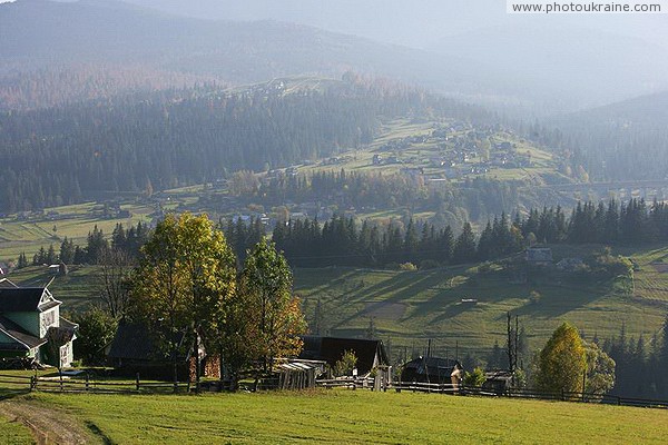 Vorokhta. The fascination of the vastness of the landscape Ivano-Frankivsk Region Ukraine photos