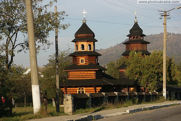 Дора. Монастырь Святого пророка Ильи Ивано-Франковская область Фото Украины