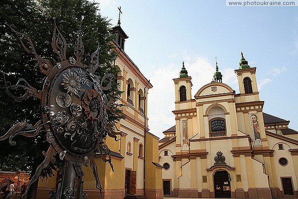 Ivano-Frankivsk. Easter sun at the museum Ivano-Frankivsk Region Ukraine photos