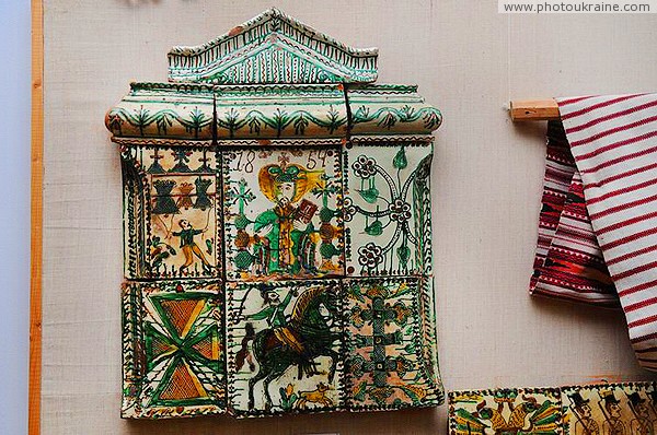 Kosiv. Hutsul Museum - stove tiles Ivano-Frankivsk Region Ukraine photos