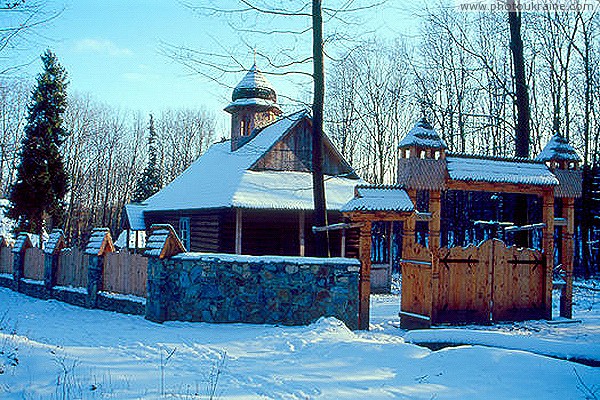 Krylos. Museum of Architecture - the gate and the Hutsul church Ivano-Frankivsk Region Ukraine photos