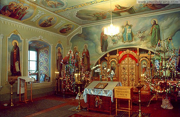 Maniavsky monastery. Holy Cross Exterior Church - interior Ivano-Frankivsk Region Ukraine photos