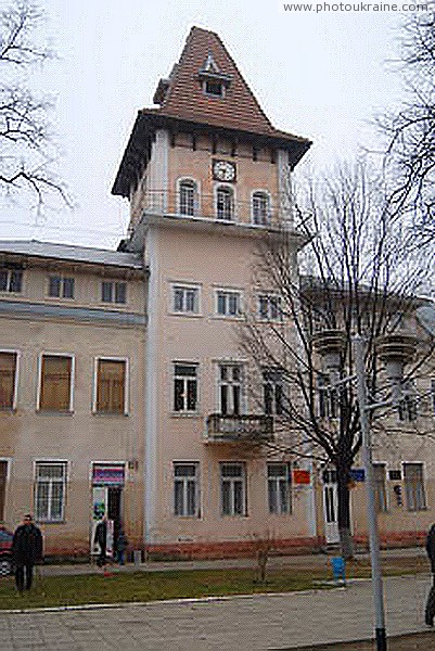 Надворная. Бывшая городская ратуша Ивано-Франковская область Фото Украины