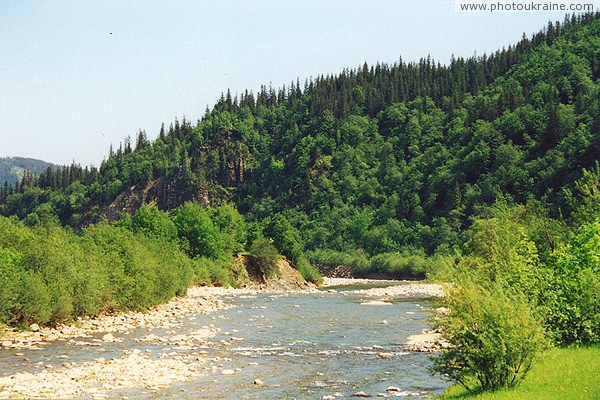 Pasichna. The bed of the river Bystrytsia-Nadvirnianska Ivano-Frankivsk Region Ukraine photos