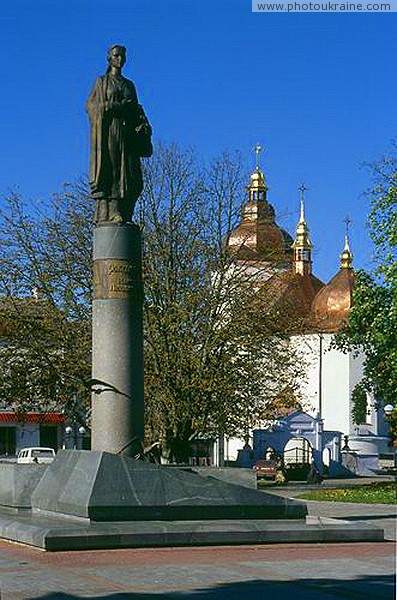 Rohatyn. Monument Roksolana - priestly daughter Ivano-Frankivsk Region Ukraine photos