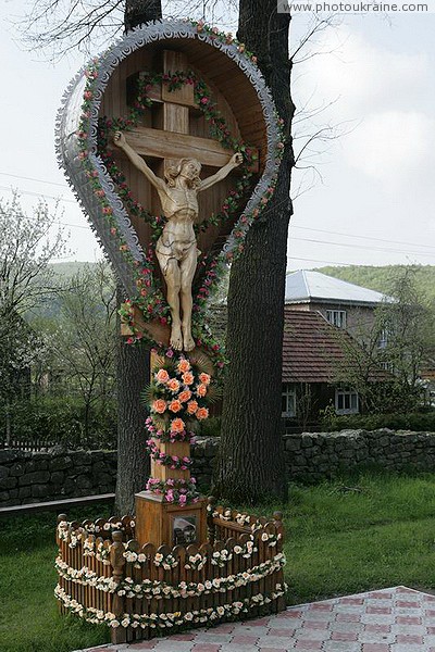 Sheshory. Crucifix at the church of St. Paraskeva Ivano-Frankivsk Region Ukraine photos