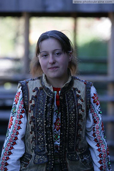 Yablunytskyi pass. Young Hutsulka Ivano-Frankivsk Region Ukraine photos