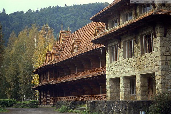 Yaremche. Abandoned hostel 