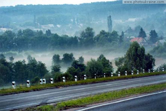  das Dorf Vita-postalisch. Den abendlichen Nebel
Gebiet Kiew 