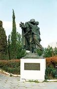 Містечко Курпати, Автономна Республіка Крим, Пам’ятники 