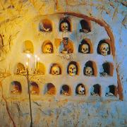 Лядівський скельний монастир. В печері-кістниці, Вінницька область, Монастирі 