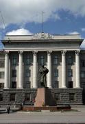 Lutsk. Monument to T. Shevchenko in front of university, Volyn Region, Civic Architecture 