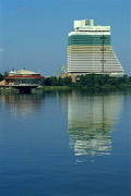 Dnipropetrovsk. Hotel "Parus", Dnipropetrovsk Region, Civic Architecture 