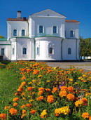 Novomoskovsk. Rear facade Nicholas Church, Dnipropetrovsk Region, Monasteries 