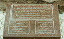 Никополь. Табличка на памятнике погибшим евреям, Днепропетровская область, Памятники 