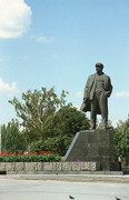 Donetsk. Monument to V. Lenin, Donetsk Region, Lenin's Monuments 