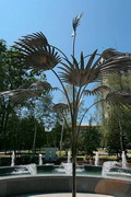 Donetsk. One of city copies of palm Mertsalova, Donetsk Region, Monuments 