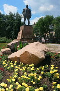 Donetsk. Monument to Artem on avenue Mira, Donetsk Region, Monuments 