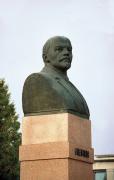 Liubar. Bust of Vladimir Lenin in central square, Zhytomyr Region, Lenin's Monuments 