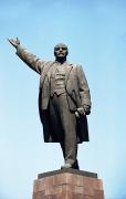 Zaporizhzhia. Majestic monument of V. Lenin, Zaporizhzhia Region, Lenin's Monuments 